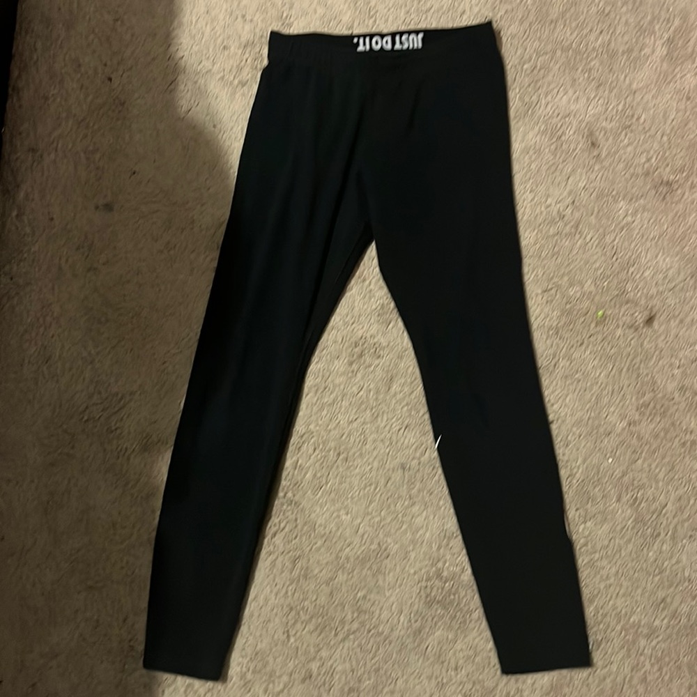 Nike leggings black size medium